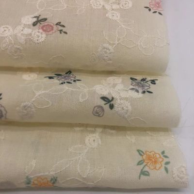 Printed Cotton Embroidery Fabric Textile Various Yarn Count Eco Friendly M04-LK011