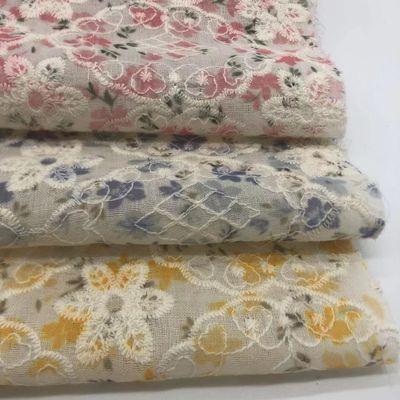 Printed Cotton Embroidery Fabric Textile Various Yarn Count Eco Friendly M04-LK011
